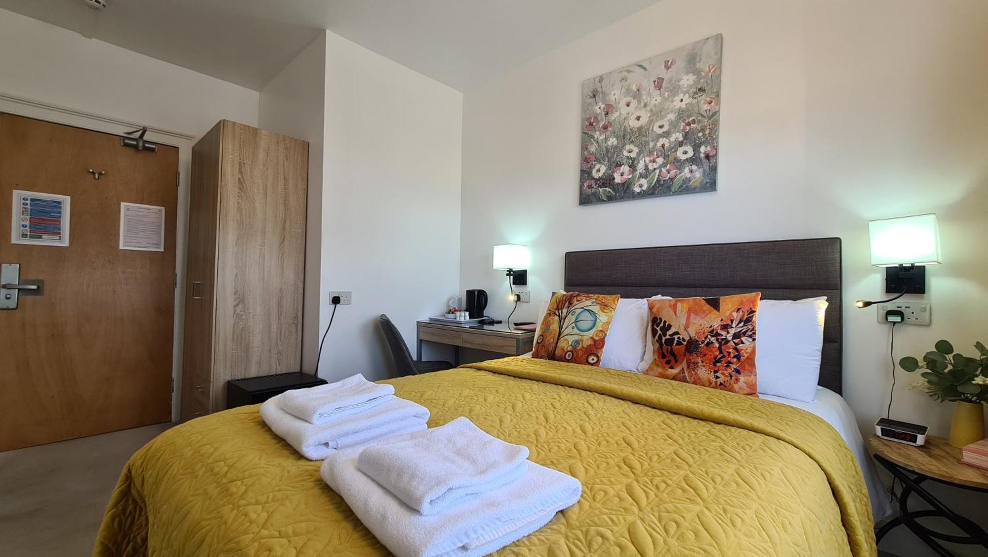 The Torland - Paignton Seafront - Free Parking, All Rooms En-Suite Exterior foto